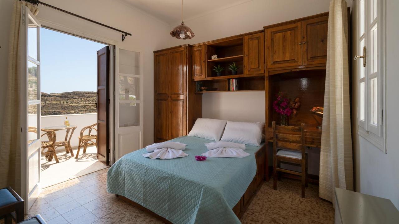 Ivi Beach Front Villa, Leros Vromolithos Экстерьер фото