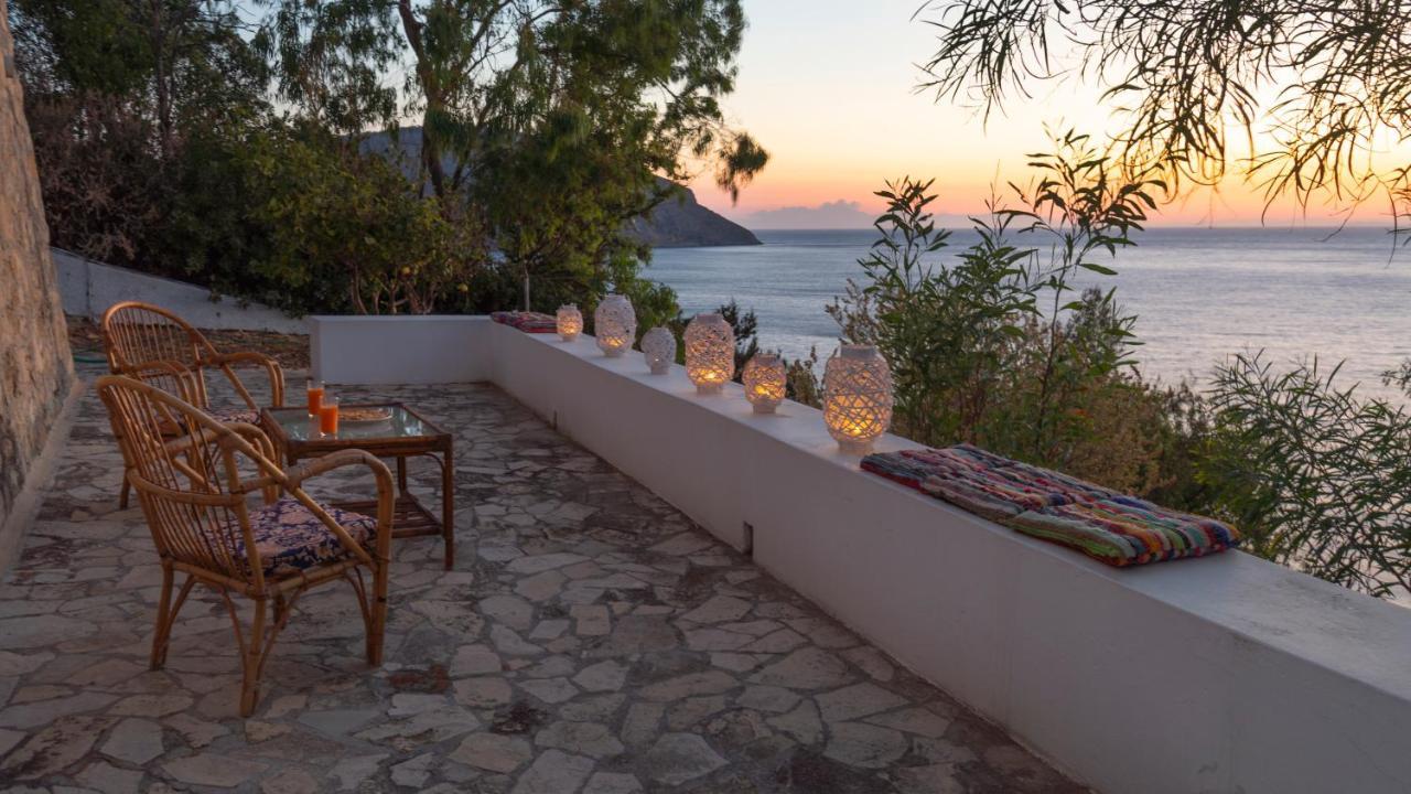 Ivi Beach Front Villa, Leros Vromolithos Экстерьер фото